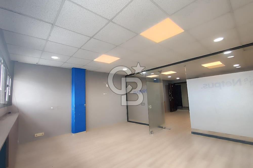 Karabağlar Yeşillik Cad. Üzeri 50m² Kiralık Ofis