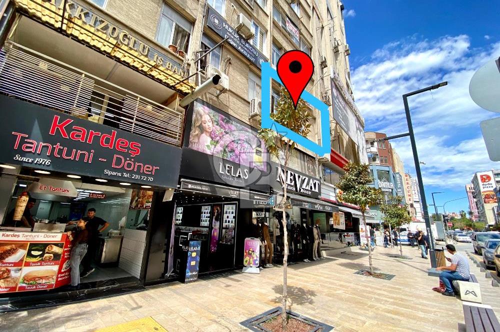 MERSİN ÇARŞI MERKEZİNDE, İSTİKLAL CADDESİ’NE CEPHELİ SATILIK OFİS