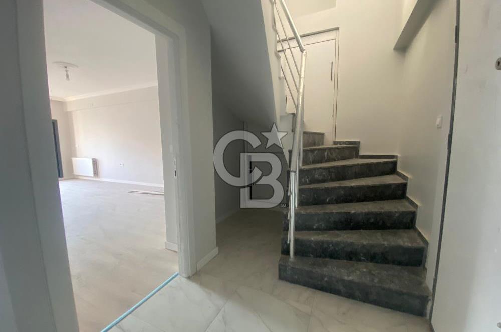ÇİĞLİ ARŞ.HST.TRAMVAY YAKINI KAPALI MUTFAK YENİ, TERASLI SATILIK 3+1 DUBLEKS