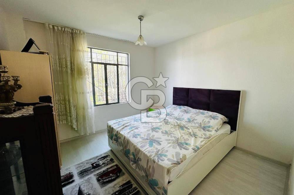 Muğla Milas içme köyü 1055 m2 içinde satılık köy evi ve bahçesi 