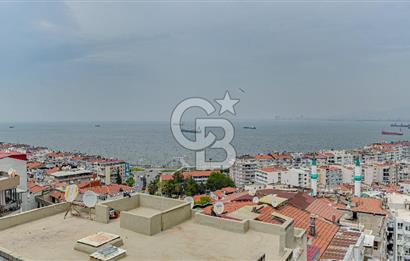 Konak Karataş'ta Geniş 3+1 Manzaralı 3 Balkonlu Satılık Daire