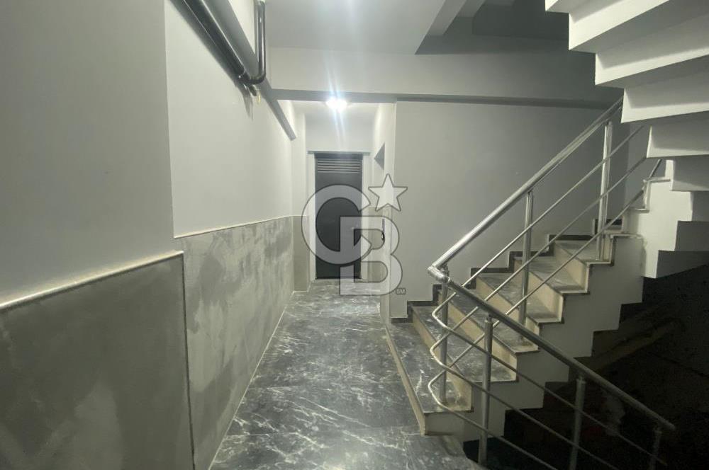 ÇİĞLİ ARŞ.HST.TRAMVAY YAKINI KAPALI MUTFAK YENİ, TERASLI SATILIK 3+1 DUBLEKS
