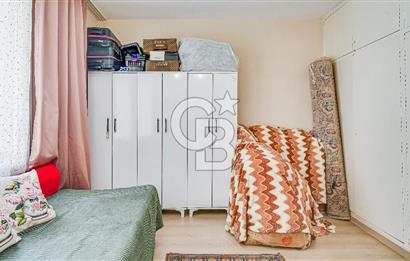 Konak Karataş'ta Geniş 3+1 Manzaralı 3 Balkonlu Satılık Daire