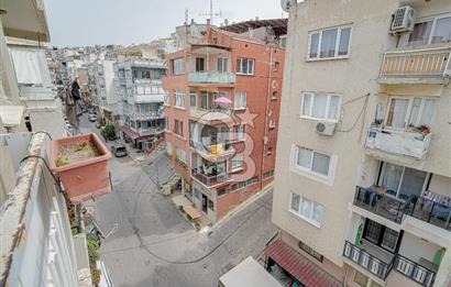 KONAK KARATAŞ BARBAROS'TA PANORAMİK MANZARALI 3+1 SATILIK DAİRE