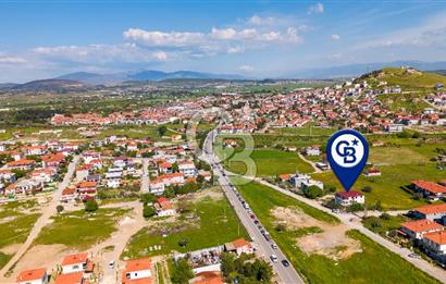 Foça Yenibağarası Mah. Satılık 3 Katlı Bina