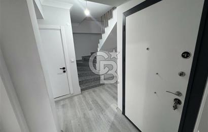 KARTEPE UYGUN FİYATLI 4+1 SATILIK ÇATI DUBLEKS