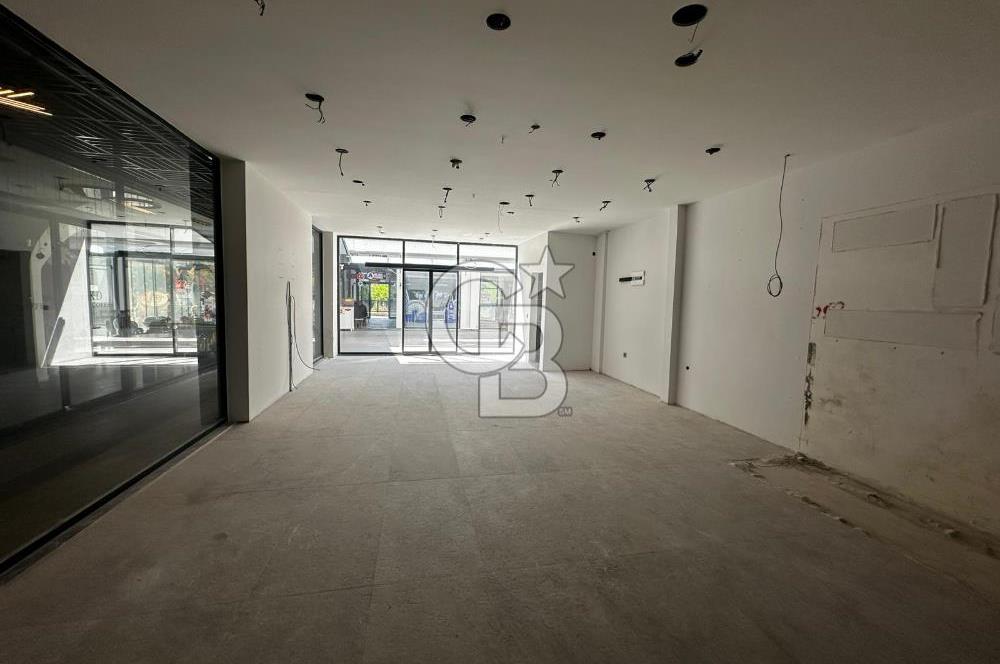 Karaali’nin Parlayan Noktasında Rainbow AVM’de Zemin Kat Kiralık Dükkan