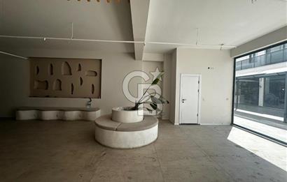 Manisa Karaali’de Rainbow AVM’de Zemin Kat 96 m² Kiralık Dükkan