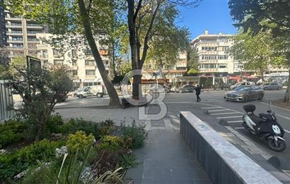 BAĞDAT CADDESİ ÜZERİ BİNADA NET 30 M2 BACALI DÜKKAN