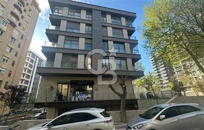 BAĞDAT CADDESİ ÜZERİ BİNADA NET 30 M2 BACALI DÜKKAN