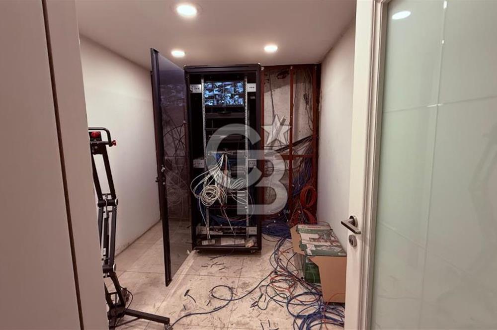 SİTELER  ŞENKAL SOKAK'TA 3000 M² 5 KATLI KOMPLE KİRALIK BİNA