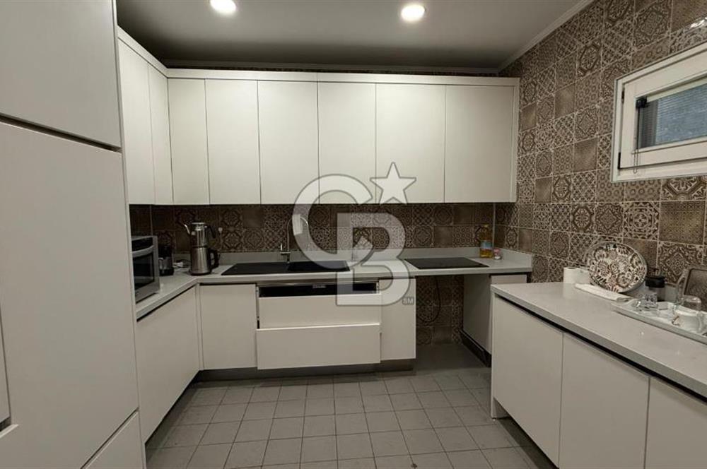 SİTELER  ŞENKAL SOKAK'TA 3000 M² 5 KATLI KOMPLE KİRALIK BİNA