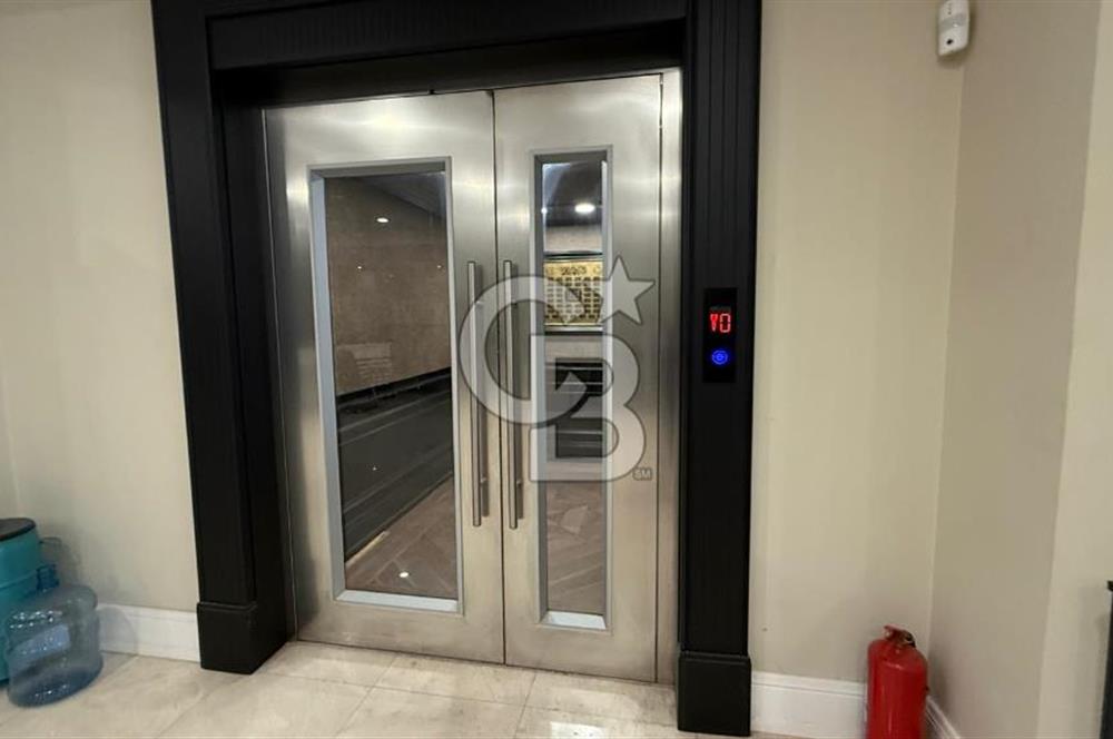 SİTELER  ŞENKAL SOKAK'TA 3000 M² 5 KATLI KOMPLE KİRALIK BİNA