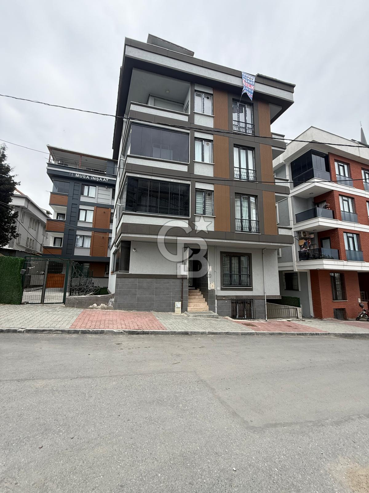 HABİBLER DE 2+1 EBEVEYN BANYOLU YÜKSEK GİRİŞ BALKONLU DAİRE