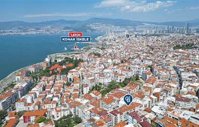 Konak Karataş'ta Geniş 3+1 Manzaralı 3 Balkonlu Satılık Daire