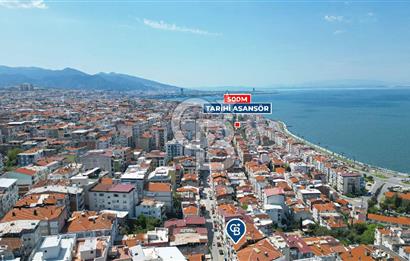 Konak Karataş'ta Geniş 3+1 Manzaralı 3 Balkonlu Satılık Daire