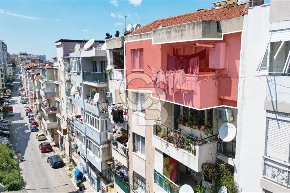 KONAK KARATAŞ BARBAROS'TA PANORAMİK MANZARALI 3+1 SATILIK DAİRE