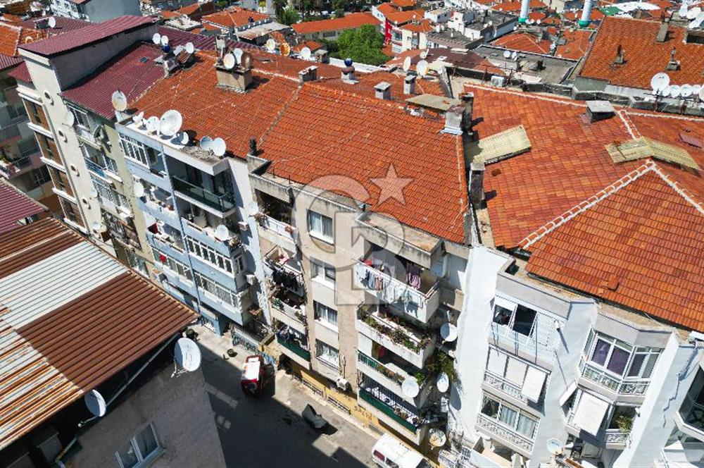 KONAK KARATAŞ BARBAROS'TA PANORAMİK MANZARALI 3+1 SATILIK DAİRE