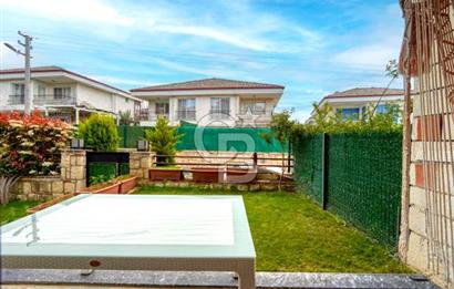 Seferihisar-Karakaya Konaklarında Satılık 5+2 Havuzlu Villa