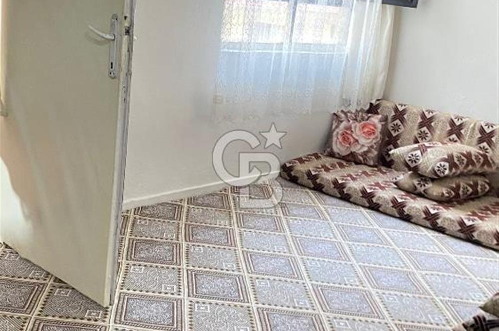 İZMİR BAYRAKLI EMEK MAHALLESİNDE 4 KATLI KOMPLE SATILIK BİNA