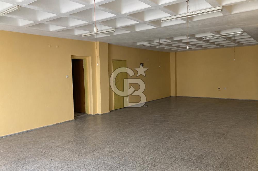 BORNOVA MTK SİTESİNDE 4 KATLI TADİLATLI KOMPLE KİRALIK BİNA