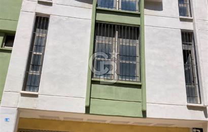 BORNOVA MTK SİTESİNDE 4 KATLI TADİLATLI KOMPLE KİRALIK BİNA