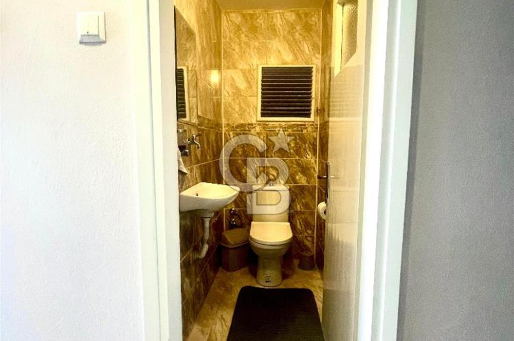 Karşıyaka Sahilde Kiralık Daire
