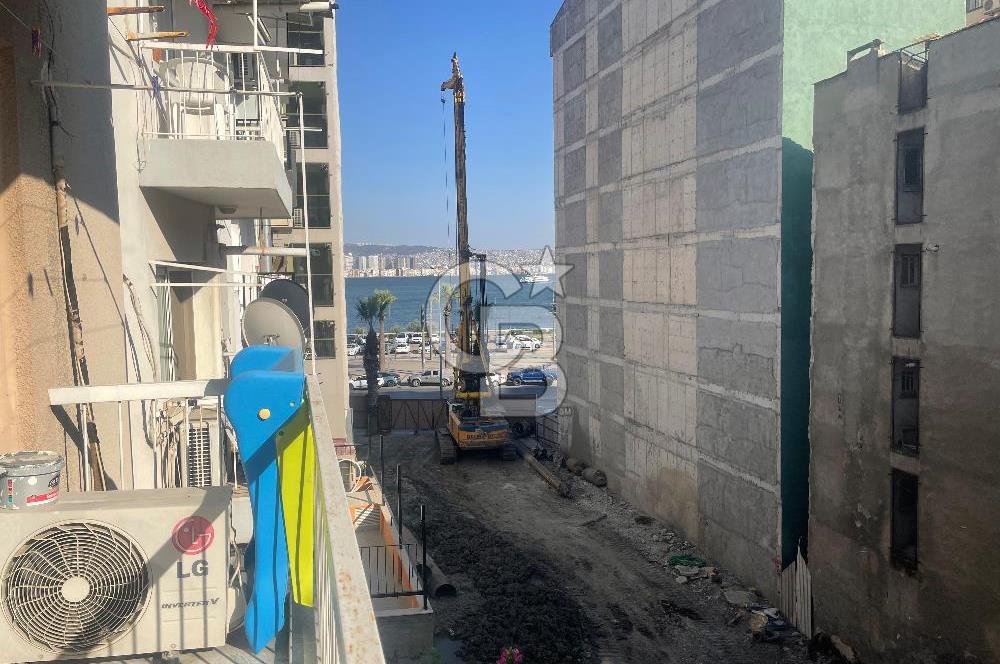 Karşıyaka Sahilde Kiralık Daire