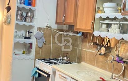 İZMİR BAYRAKLI EMEK MAHALLESİNDE 4 KATLI KOMPLE SATILIK BİNA