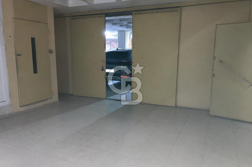 BORNOVA MTK SİTESİNDE 4 KATLI TADİLATLI KOMPLE KİRALIK BİNA