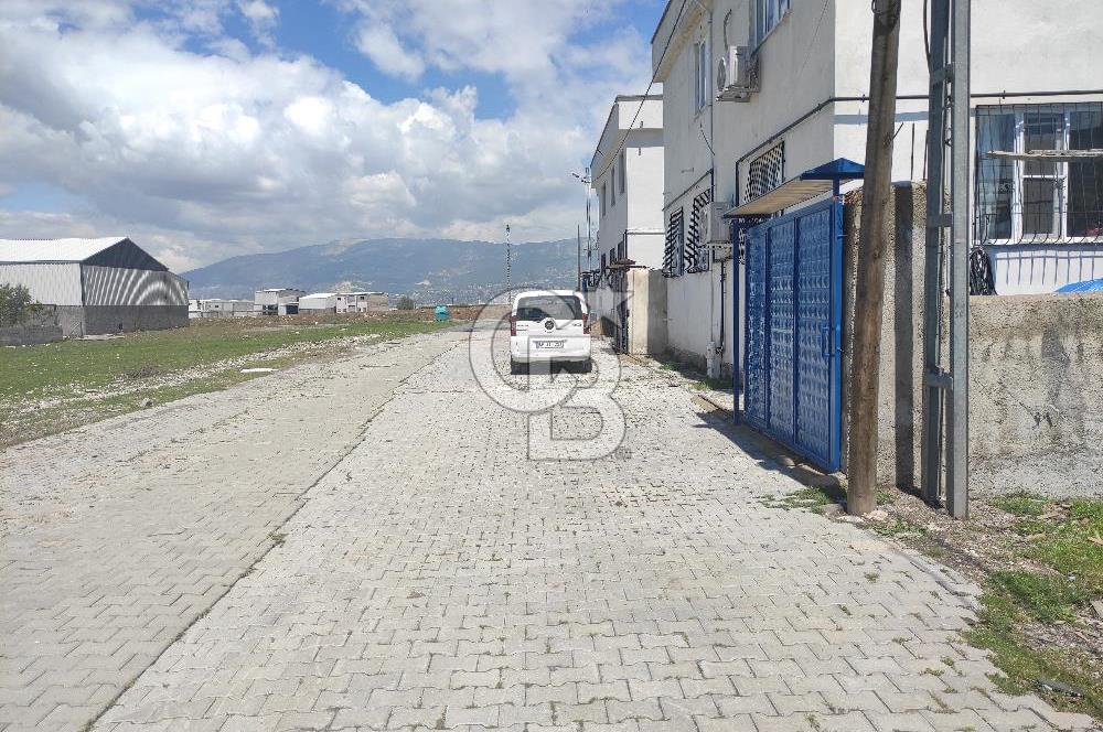COLDWELLDEN Karaziyaretin Kalbinde, Yatırımlık & Yaşamlık Arsa