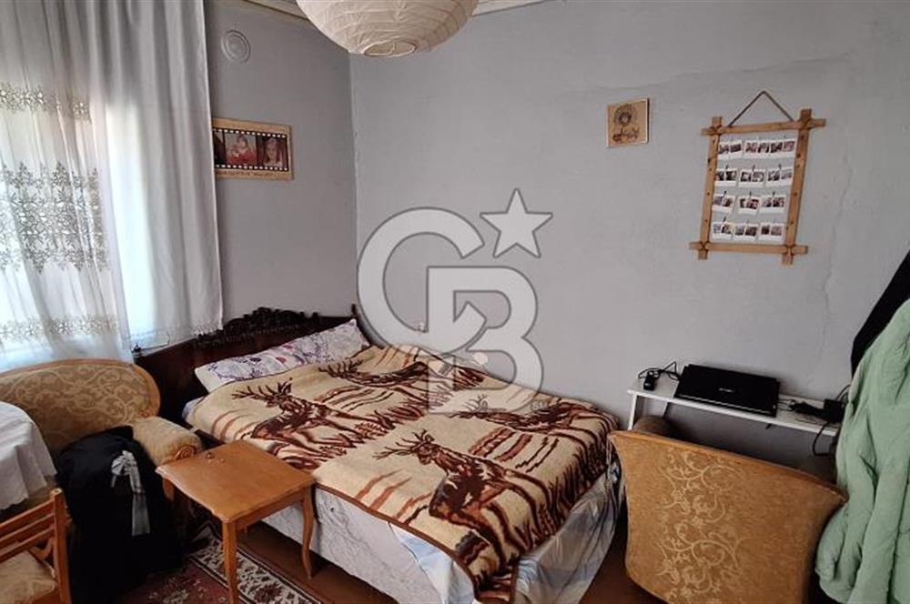 KONAK NAMIKKEMAL MH. KOMPLE SATILIK BİNA DÜKKAN+2KAT CB-PH