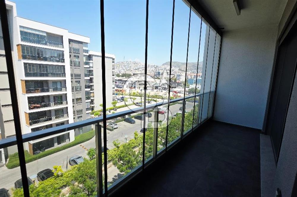Ataşehir Modern 1 Sitesi Kiralık 1+1 Daire 