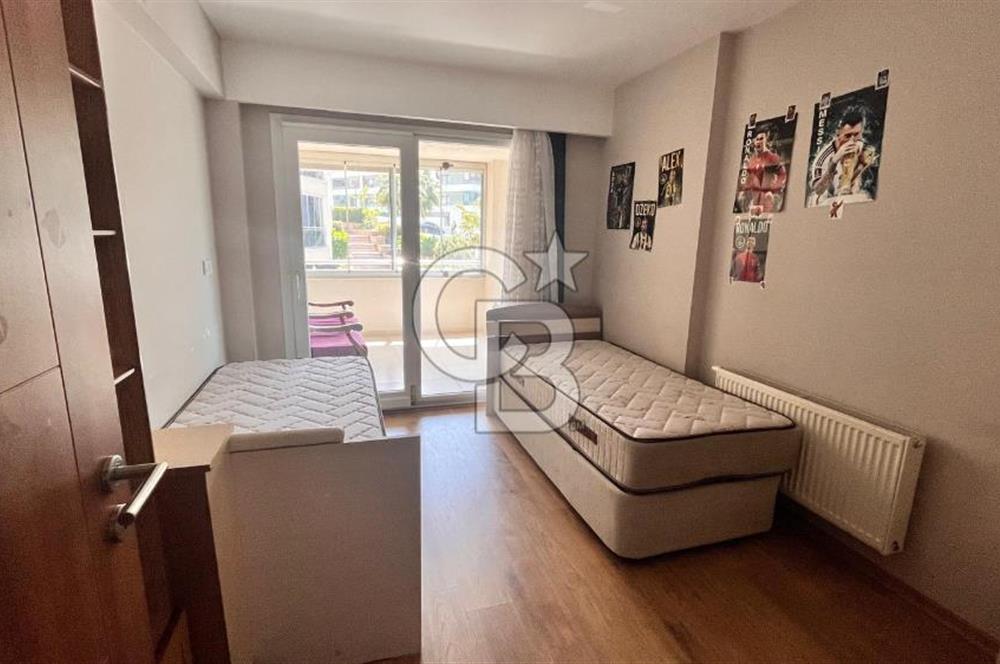 ALİAĞA SİTELER MAHALLESİ'NDE EŞYALI KİRALIK 3+1 DAİRE 