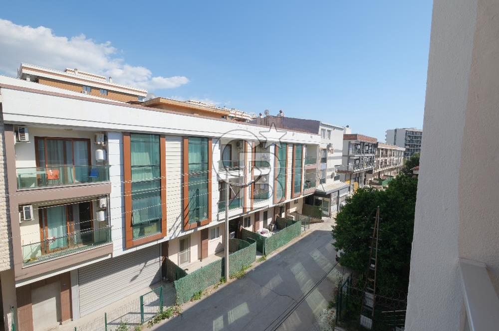 KATİP ÇELEBİ ÜNİVERSİTESİNE YÜRÜME MESAFESİNDE SATILIK 2+1 DAİRE