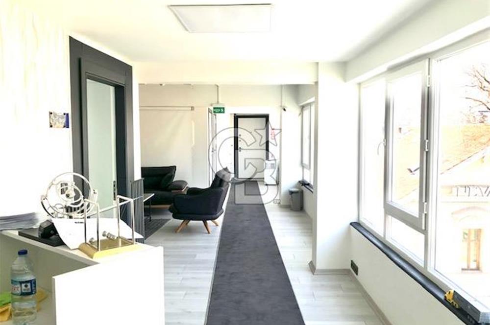 Bakırköy Fahri Korutürk Caddesi Kiralık 2+1 Devren Eşyalı Ofis