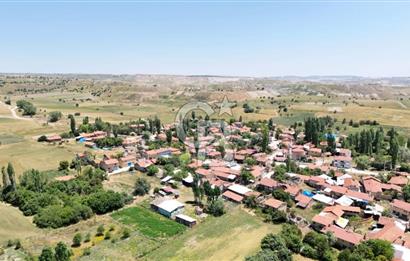 KÜKÜRT KÖYÜNDE YOLA 80 MT DÜZ ZEMİN SATILIK TARLA