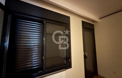 Beşiktaş Nüzhetiye Ara Kat Yeni Bina Satılık Daire Oturuma Hazır