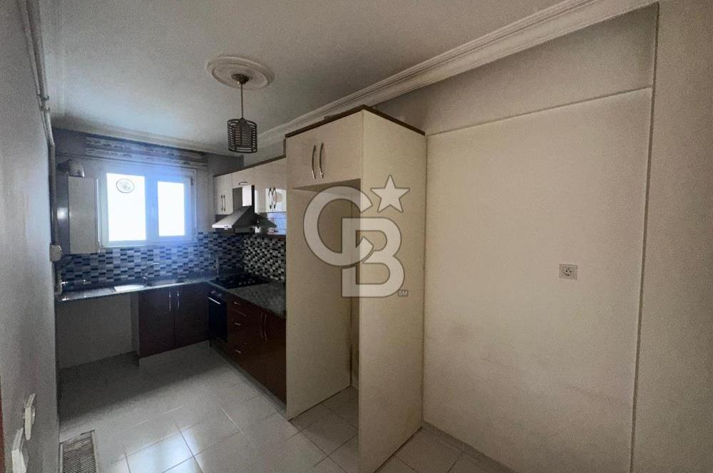 MALTEPE ZÜMRÜTEVLER MAHALLESİNDE 2+1 80 m² 3. KAT KİRALIK DAİRE