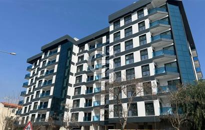Bayraklı Manavkuyuda Satılık 3+1 Prestijli Daire
