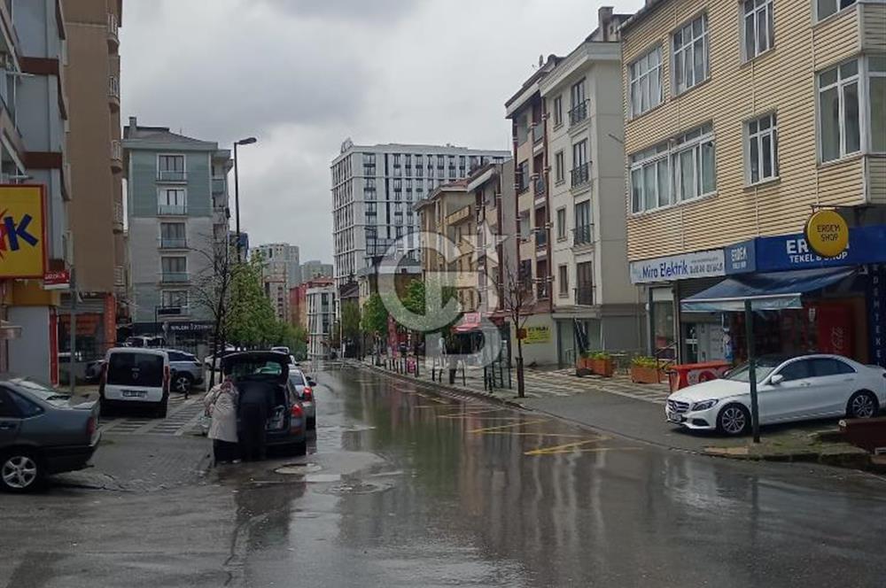 ŞERİFALİ MAHALLESİ KİRALIK FERAH VE MODERN DAİRE 