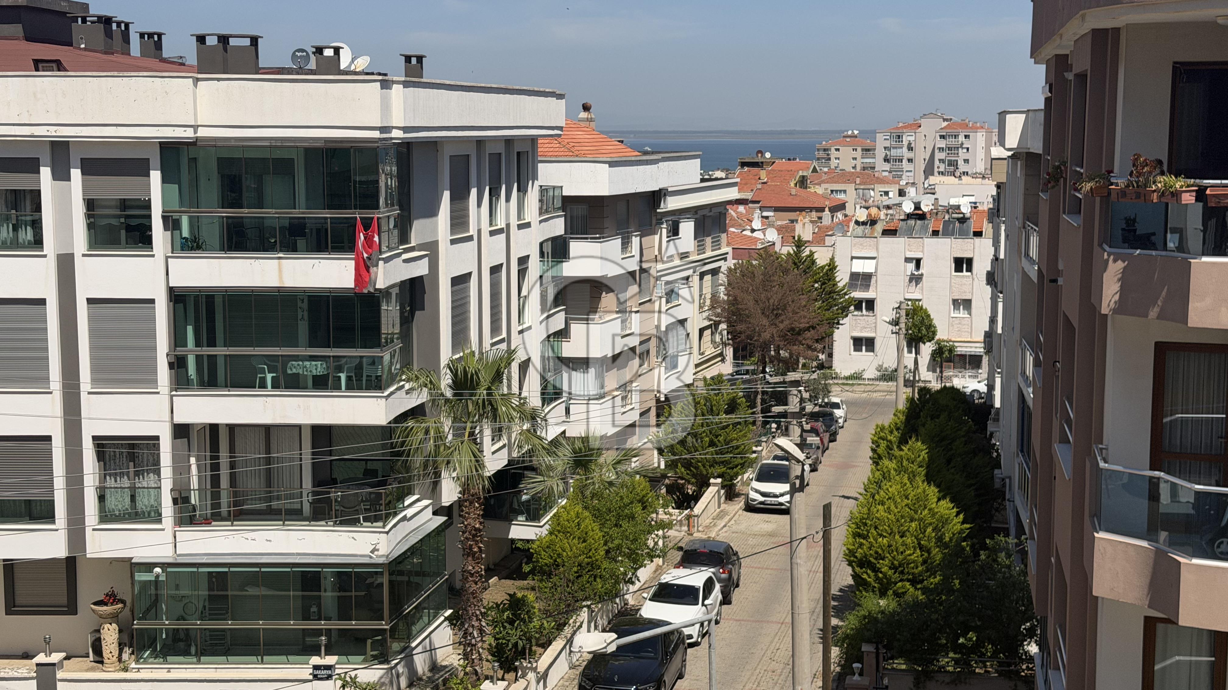 Narlıderede Deniz Manzaralı Full Eşyalı 3+1 Kiralık