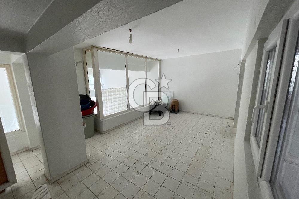 YALOVA ,Ş.ÖMER FAYDALI CADDESİ KASAP SOKAK'DA KİRALIK DÜKKAN!88M2