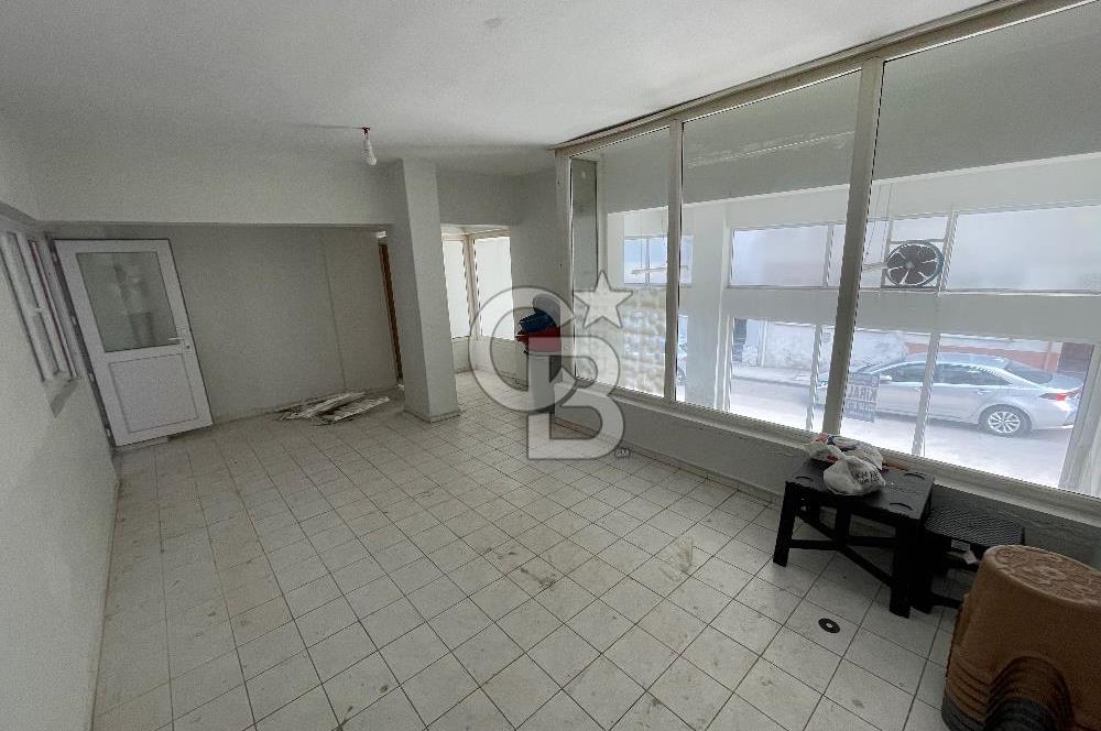 YALOVA ,Ş.ÖMER FAYDALI CADDESİ KASAP SOKAK'DA KİRALIK DÜKKAN!88M2