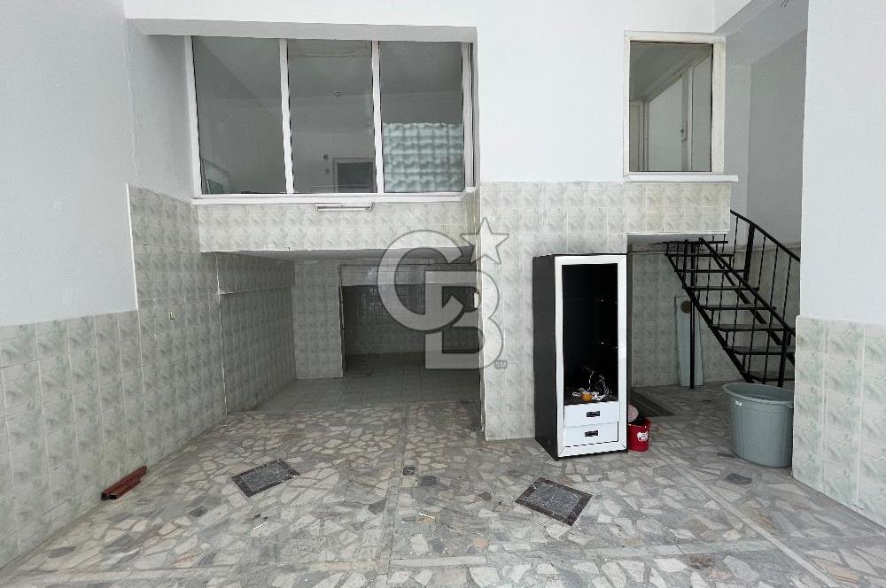 YALOVA ,Ş.ÖMER FAYDALI CADDESİ KASAP SOKAK'DA KİRALIK DÜKKAN!88M2
