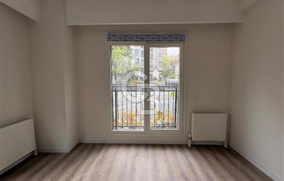Erenköy Yeni Binada 2+1 Daire