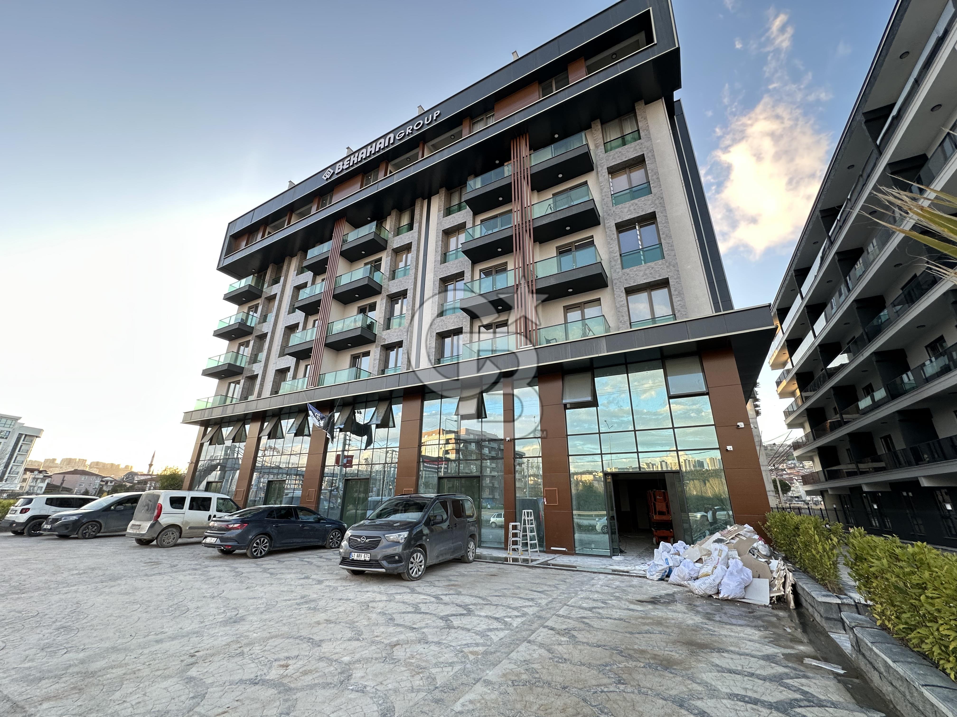 YEŞİLOVA DIAMOND Q REZİDANS SATILIK EŞYALI 1+1 DUBLEKS DAİRE