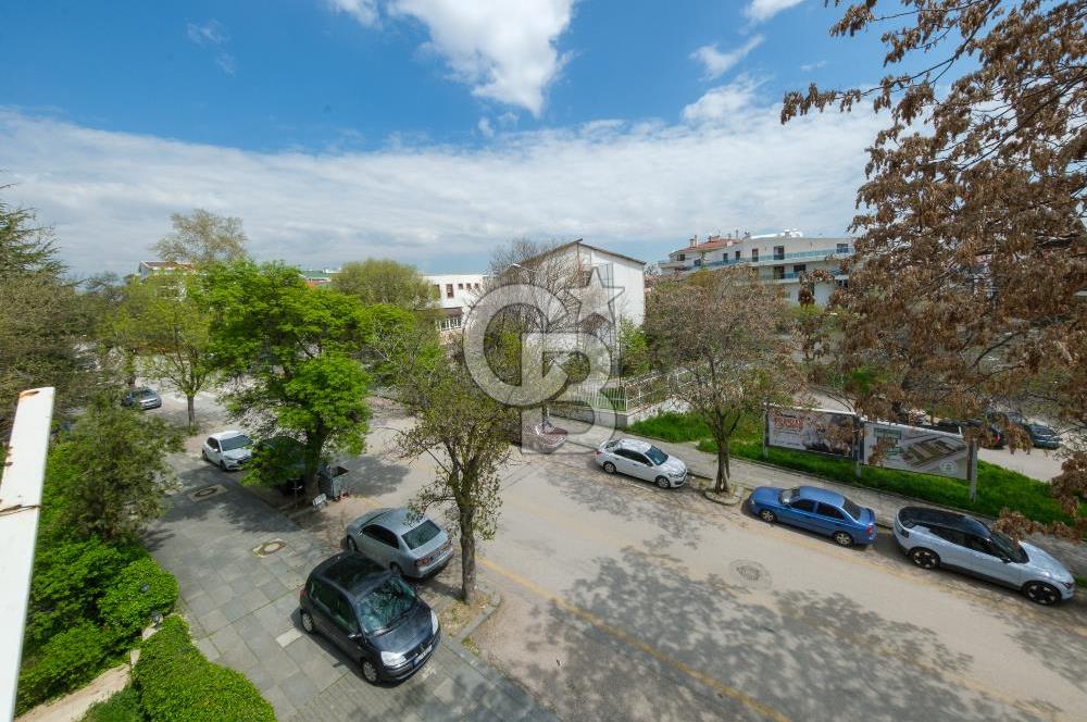 ANITTEPE DE, TURGUT REİS TE, ÖN CEPHE, FERAH SATILIK 3+1 DAİRE