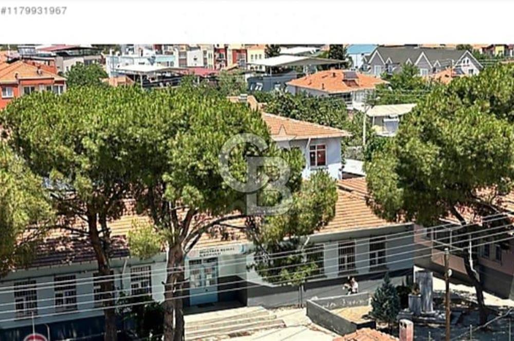 İzmir Kınık Yeni Mahallede Satılık 3+1 Doğalgazlı Daire