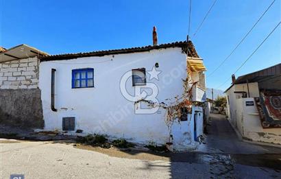 İzmir Bayındır Merkez Değerli Konumda Satılık Müstakil Ev